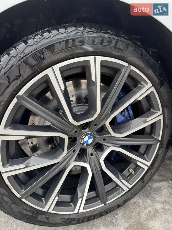 Седан BMW 7 Series 2018 в Киеве