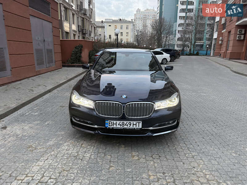 Седан BMW 7 Series 2017 в Одессе