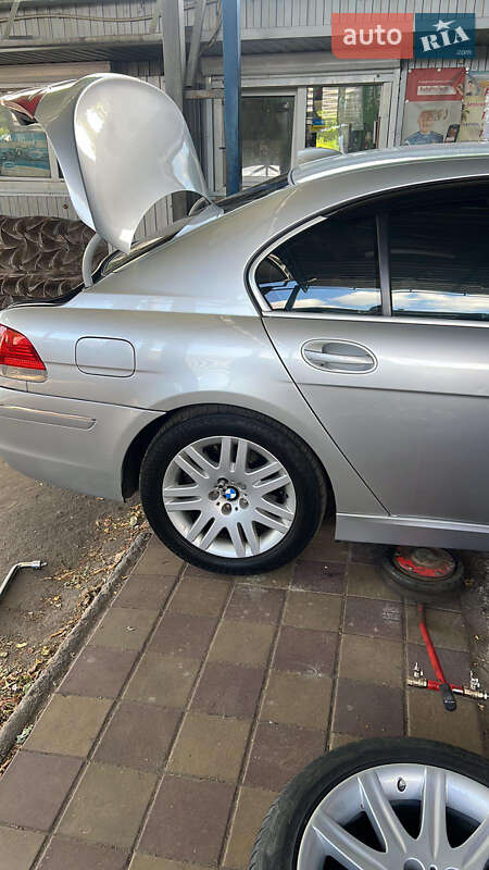 Седан BMW 7 Series 2006 в Житомире