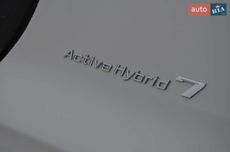 Седан BMW 7 Series 2010 в Харькове