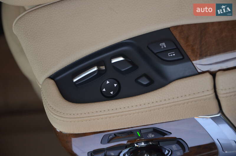 Седан BMW 7 Series 2010 в Харькове
