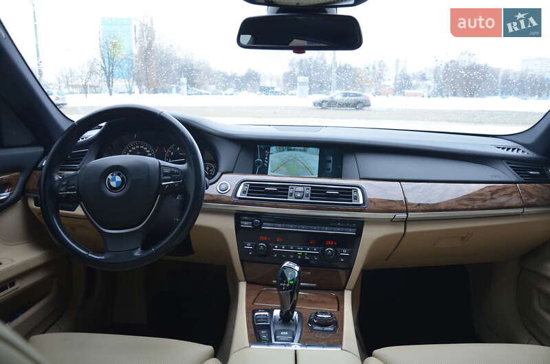 Седан BMW 7 Series 2010 в Харькове