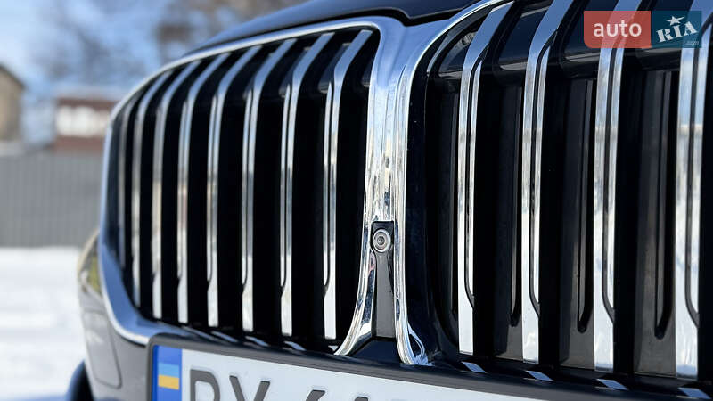 Седан BMW 7 Series 2019 в Киеве