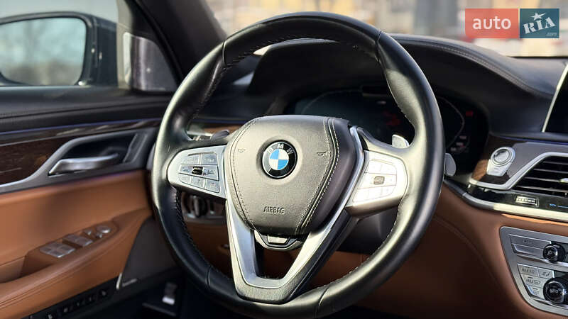 Седан BMW 7 Series 2019 в Киеве