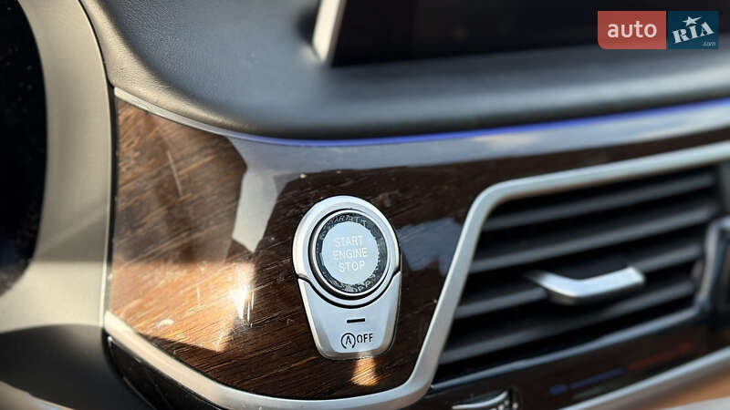 Седан BMW 7 Series 2019 в Киеве