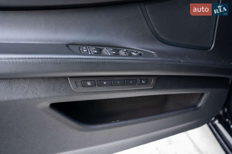 Седан BMW 7 Series 2011 в Киеве фото 20 Седан BMW 7 Series 2011 в Киеве