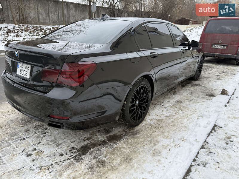 Седан BMW 7 Series 2011 в Львове