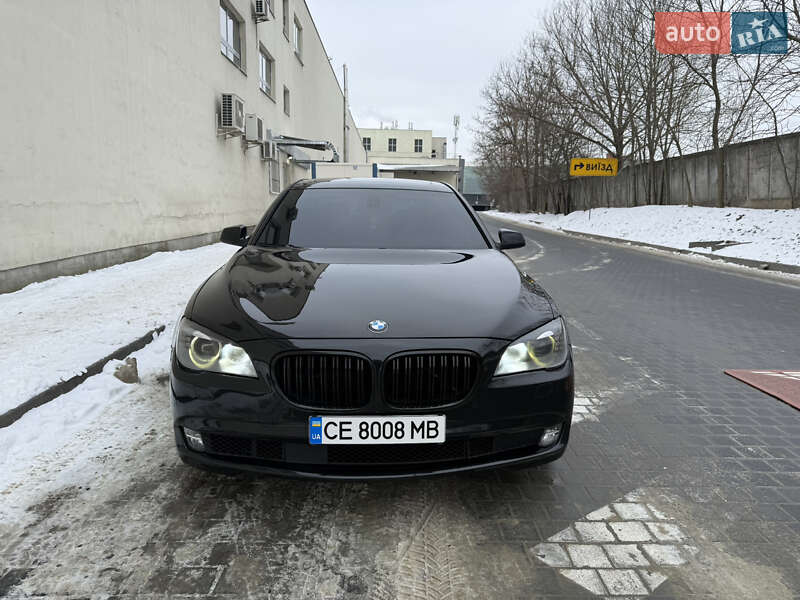 Седан BMW 7 Series 2011 в Львове