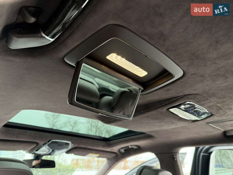 Седан BMW 7 Series 2017 в Киеве