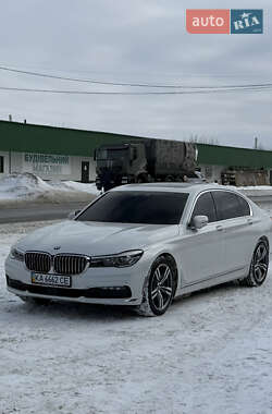 Седан BMW 7 Series 2015 в Києві