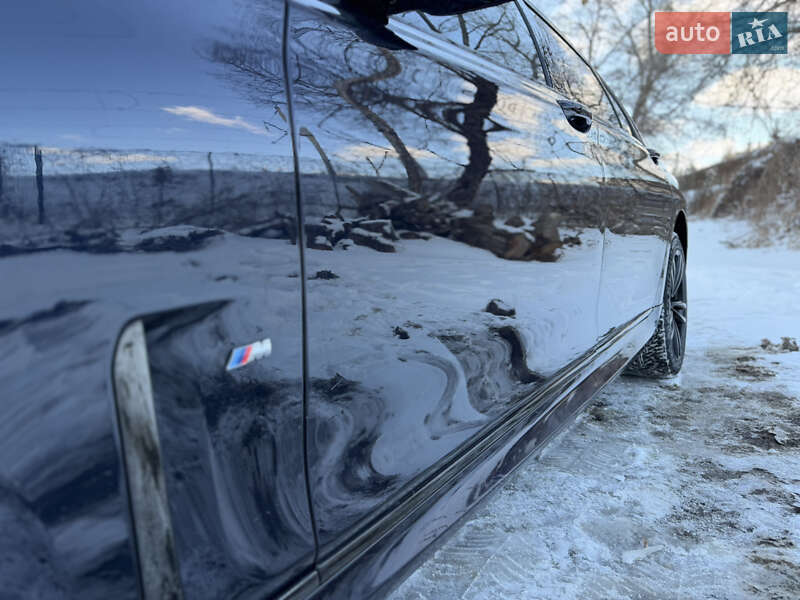 Седан BMW 7 Series 2019 в Киеве