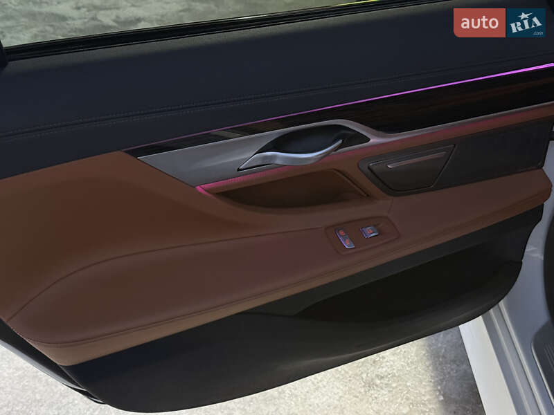 Седан BMW 7 Series 2019 в Харькове