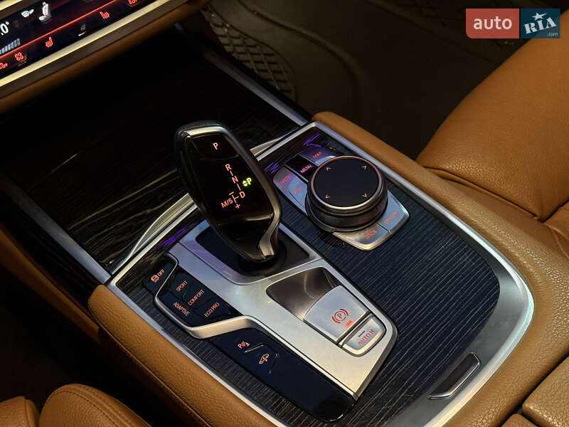 Седан BMW 7 Series 2019 в Харькове