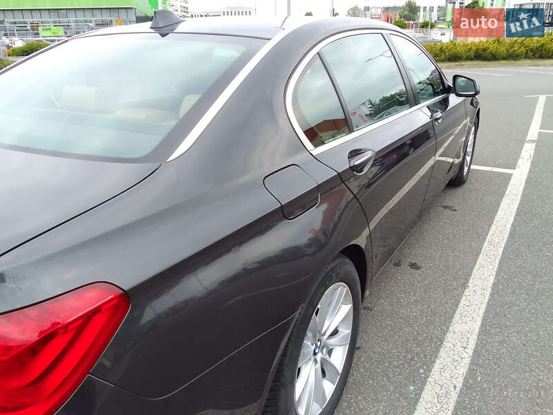 Седан BMW 7 Series 2011 в Киеве