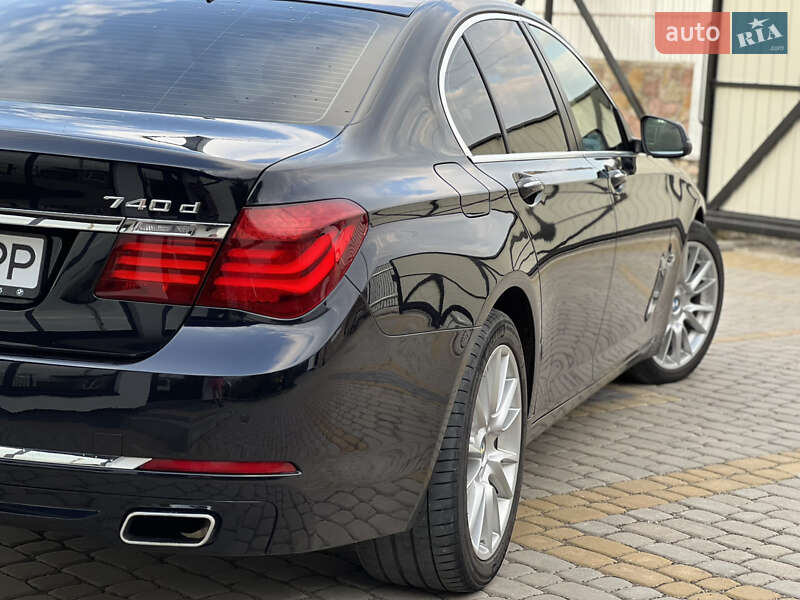 Седан BMW 7 Series 2013 в Тернополе