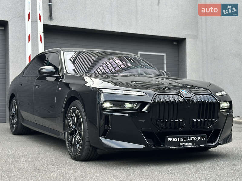 Седан BMW 7 Series 2022 в Киеве