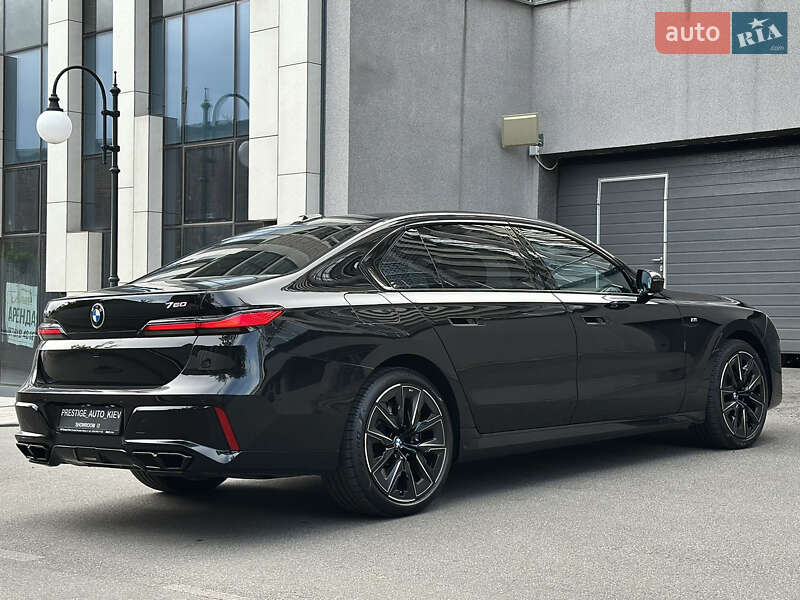 Седан BMW 7 Series 2022 в Киеве