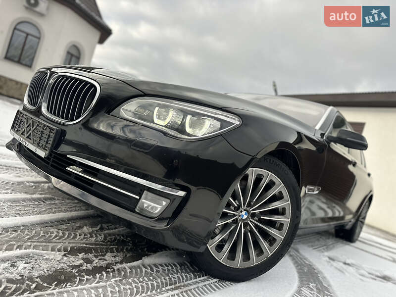Седан BMW 7 Series 2013 в Владимире