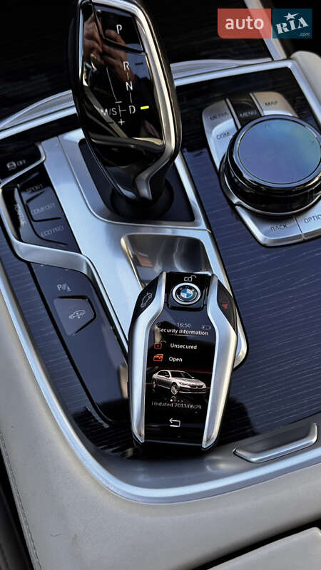 Седан BMW 7 Series 2016 в Львове