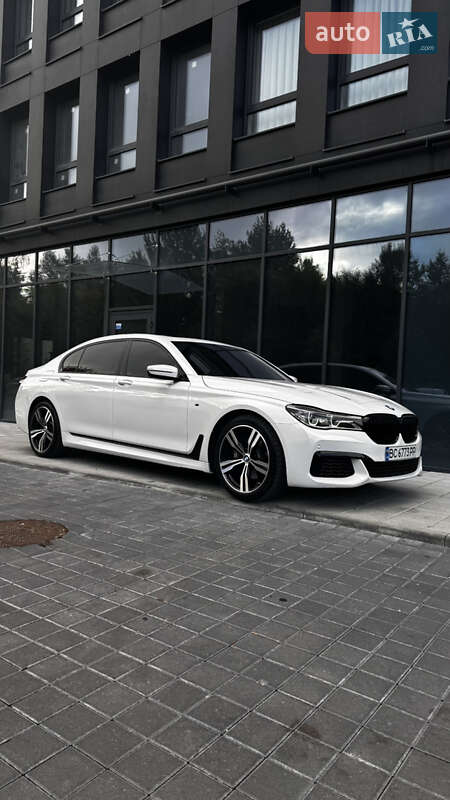 Седан BMW 7 Series 2016 в Львове