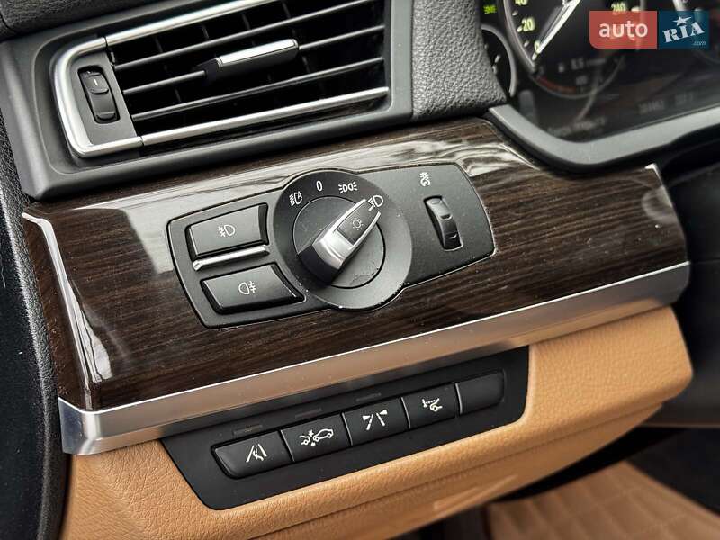 Седан BMW 7 Series 2012 в Киеве