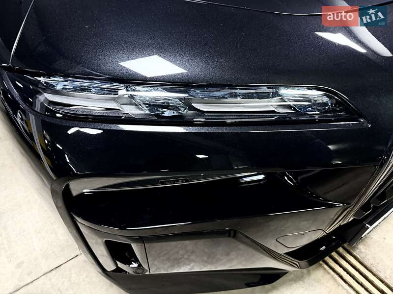 Седан BMW 7 Series 2024 в Киеве
