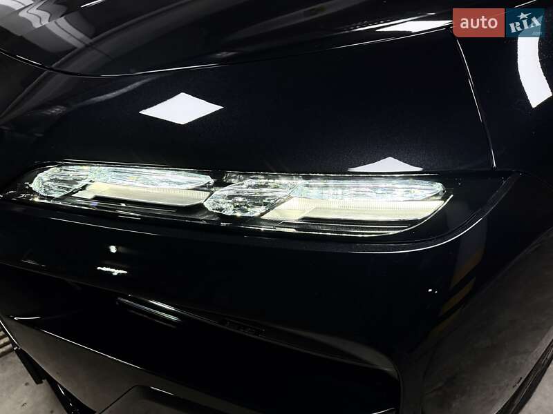 Седан BMW 7 Series 2024 в Киеве