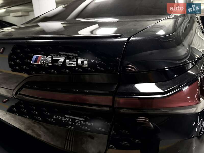 Седан BMW 7 Series 2024 в Киеве