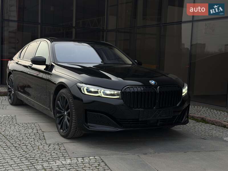 Седан BMW 7 Series 2020 в Мукачево