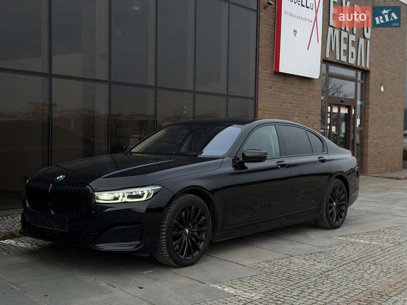 Седан BMW 7 Series 2020 в Мукачево