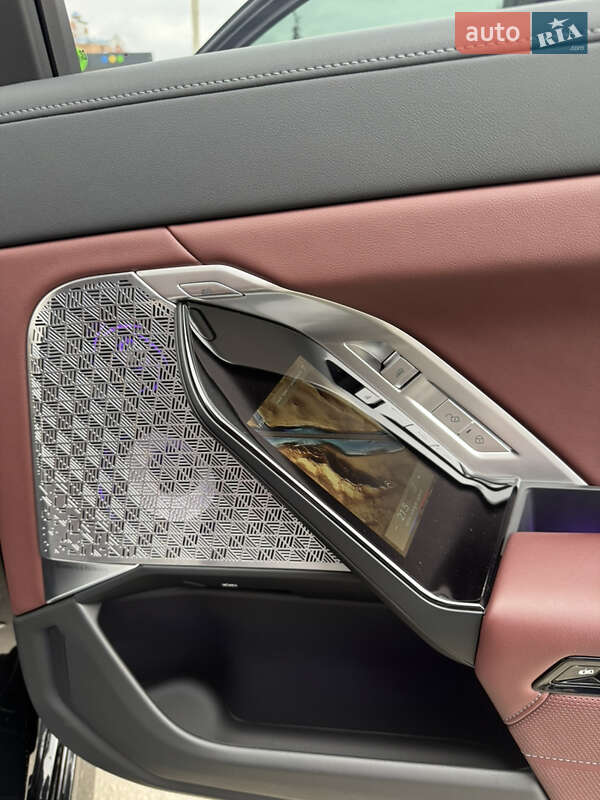 Седан BMW 7 Series 2024 в Харькове