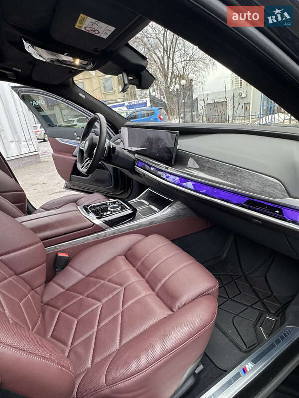 Седан BMW 7 Series 2024 в Харькове