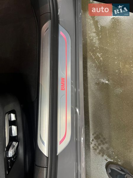 Седан BMW 7 Series 2022 в Черновцах