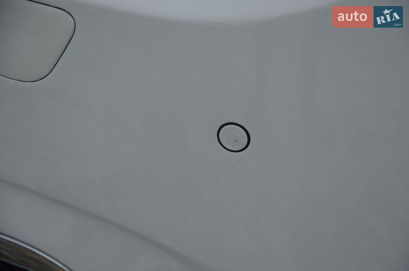 Седан BMW 7 Series 2010 в Харькове