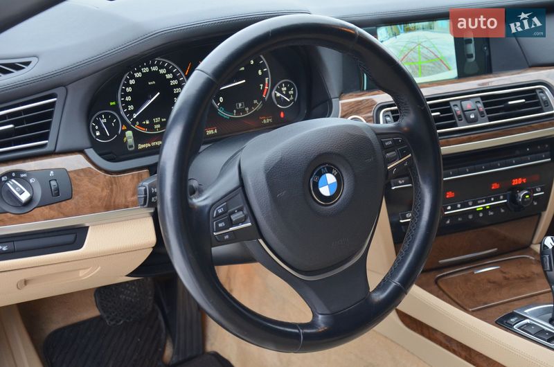 Седан BMW 7 Series 2010 в Харькове