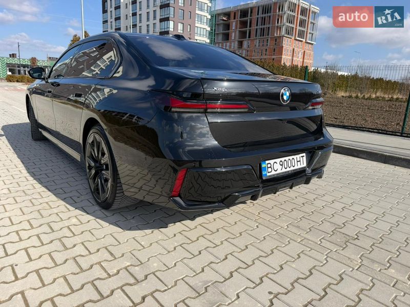 Седан BMW 7 Series 2024 в Виннице