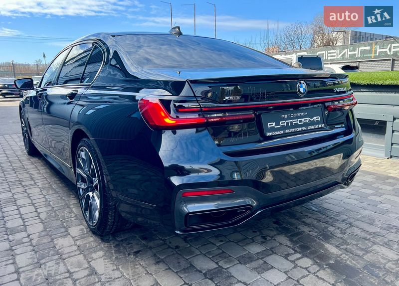 Седан BMW 7 Series 2022 в Киеве