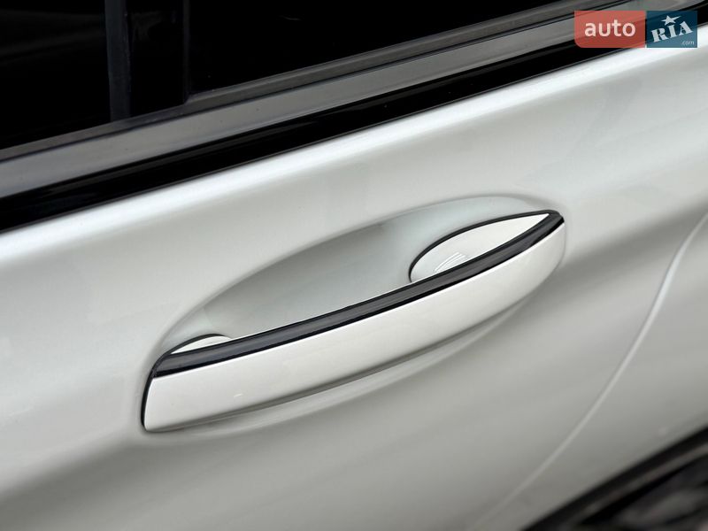 Седан BMW 7 Series 2019 в Києві