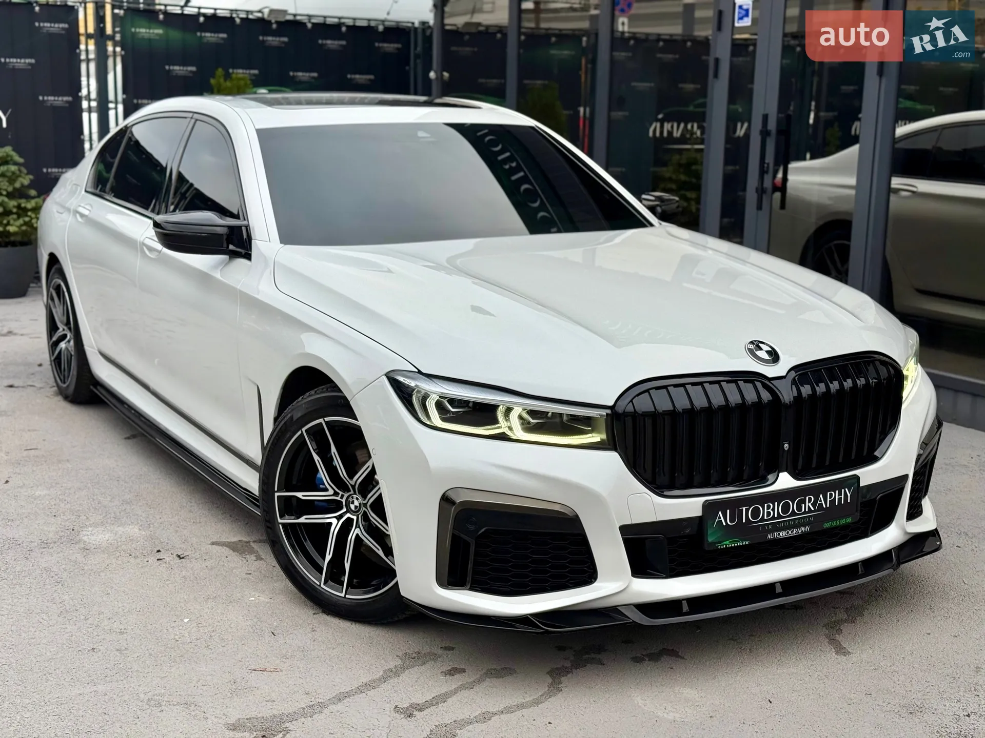 2019 BMW 7er - фото 1