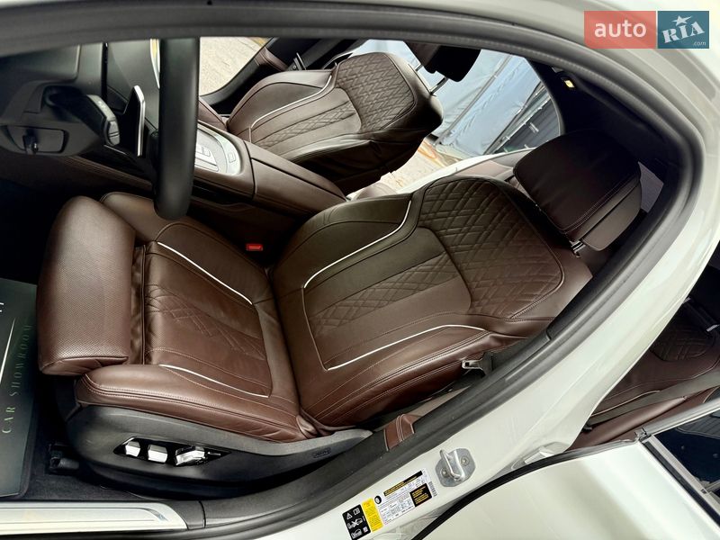 Седан BMW 7 Series 2019 в Києві