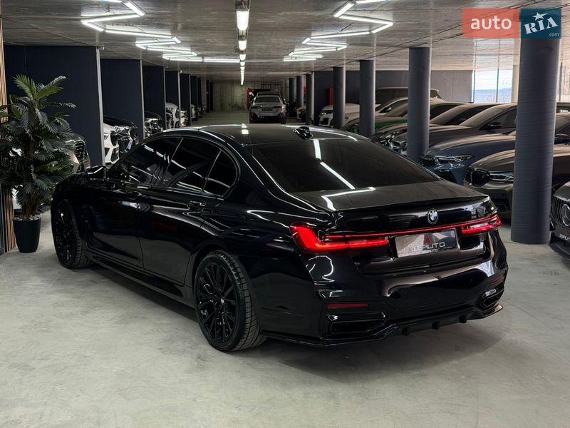 Седан BMW 7 Series 2020 в Одессе