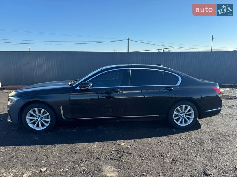 Седан BMW 7 Series 2019 в Киеве