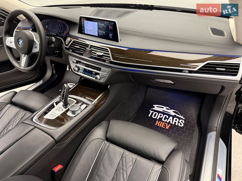 Седан BMW 7 Series 2022 в Киеве