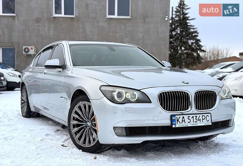 BMW 7 Series 2011