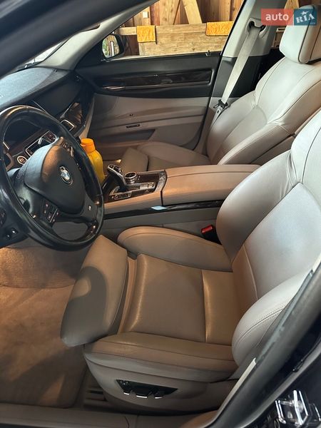 Седан BMW 7 Series 2009 в Киеве