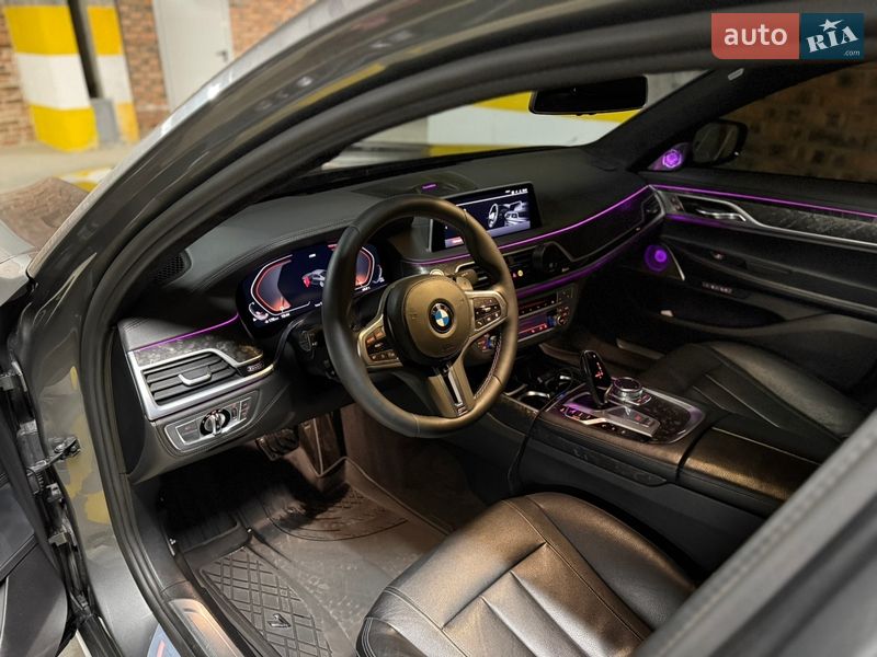 Седан BMW 7 Series 2016 в Львове