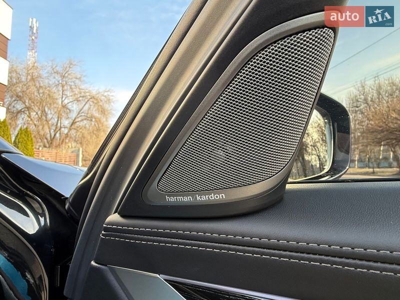 Седан BMW 7 Series 2022 в Дніпрі