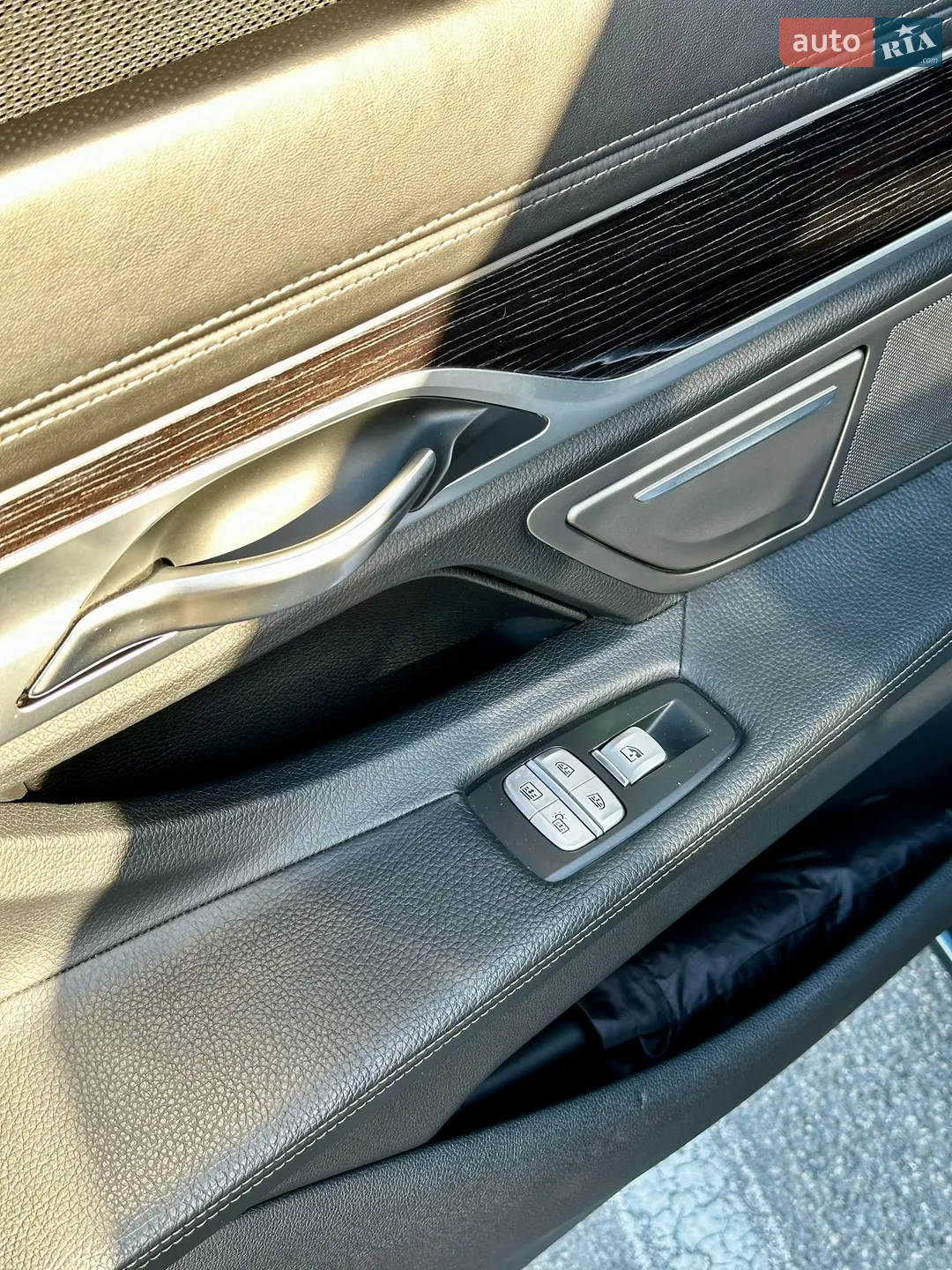 2016 BMW 7er - мініатюра 18