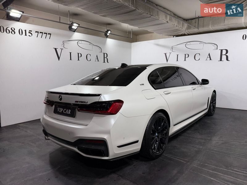 Седан BMW 7 Series 2021 в Киеве