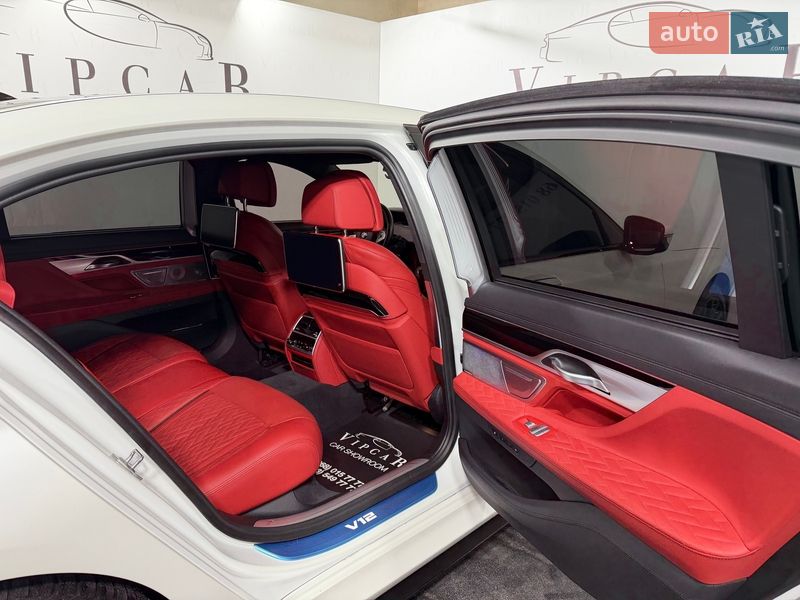 Седан BMW 7 Series 2021 в Киеве